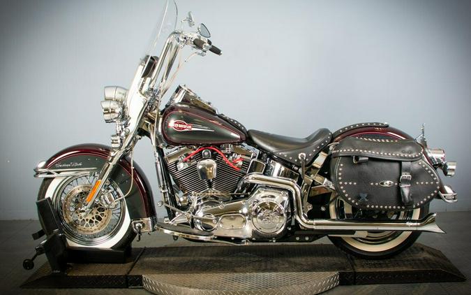 2006 Harley-Davidson Heritage Softail Classic - FLSTCI