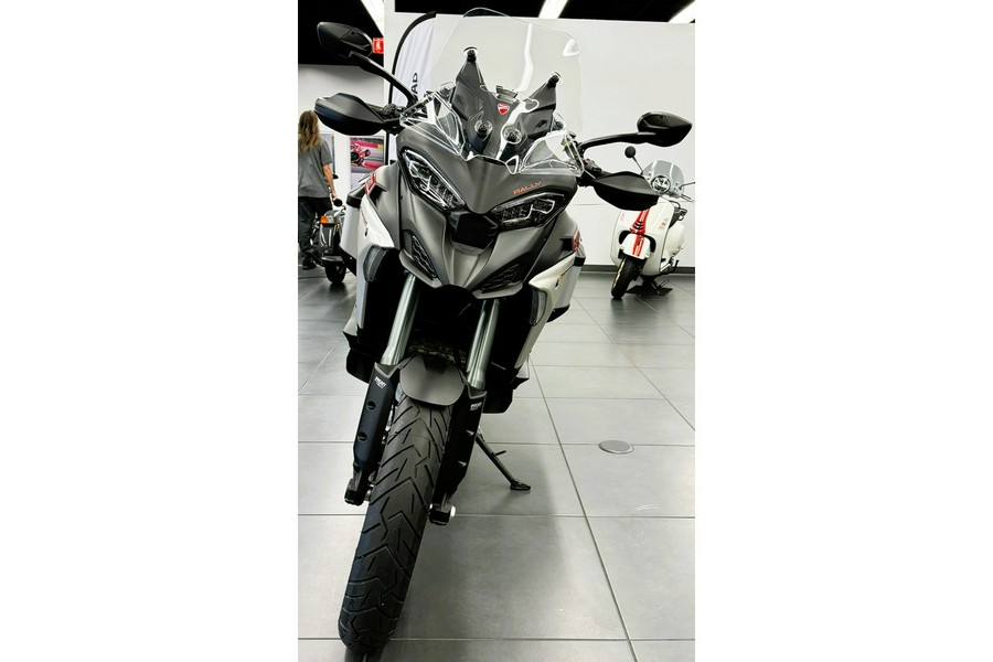 2024 Ducati Multistrada V4 Rally Travel Adventure - Black