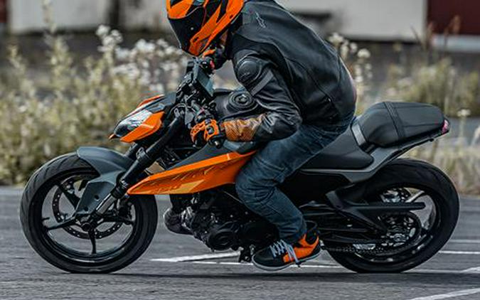 2024 KTM 250 Duke