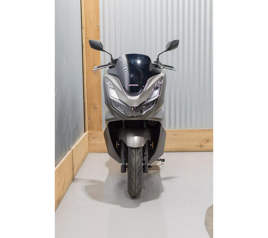 2024 Honda® PCX