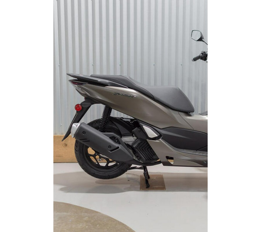 2024 Honda® PCX