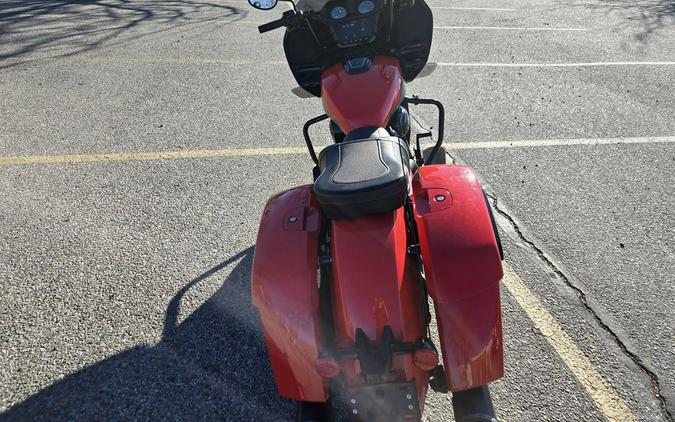 2023 Indian Motorcycle® Challenger® Dark Horse® Indy Red / Black Metallic