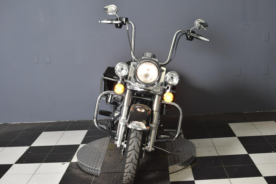2022 Harley-Davidson Road King Vivid Black FLHR