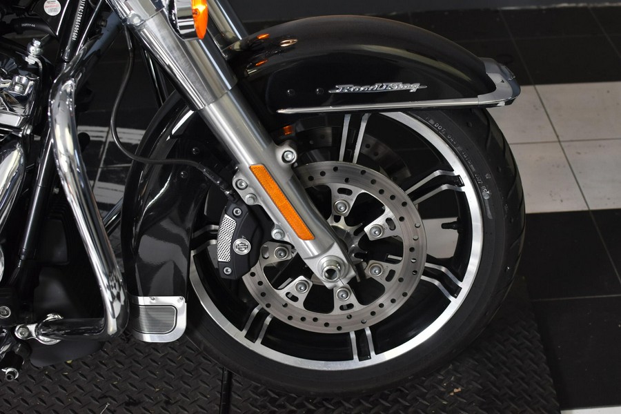 2022 Harley-Davidson Road King Vivid Black FLHR