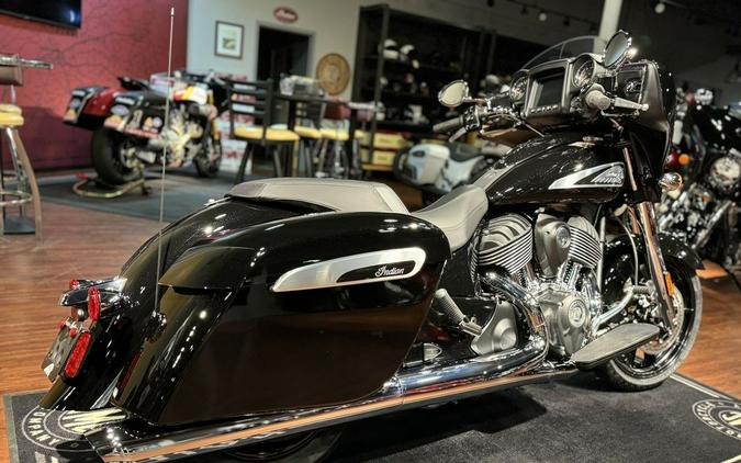 2024 Indian Motorcycle® Chieftain® Black Metallic