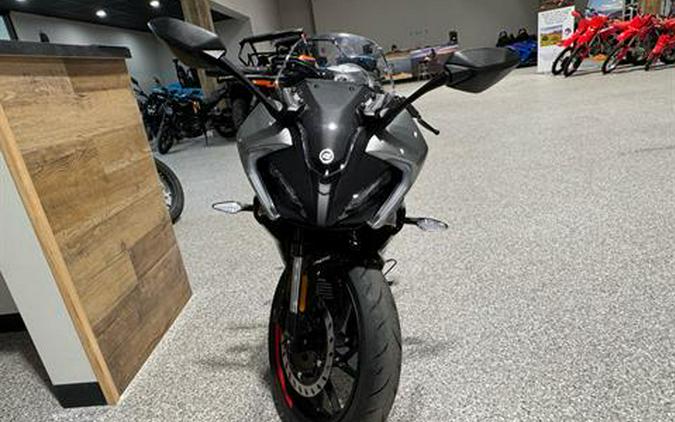 2023 CFMOTO 300SS