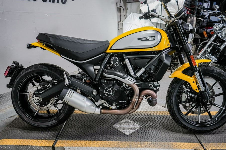 2021 Ducati Scrambler Icon