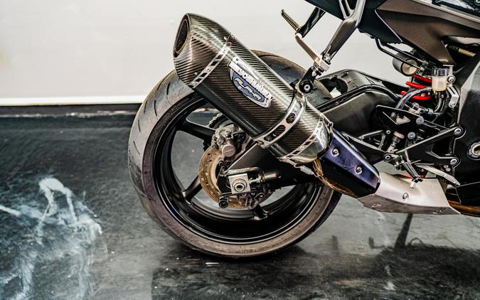 2016 Yamaha Motor Corp., USA YZF-R1S