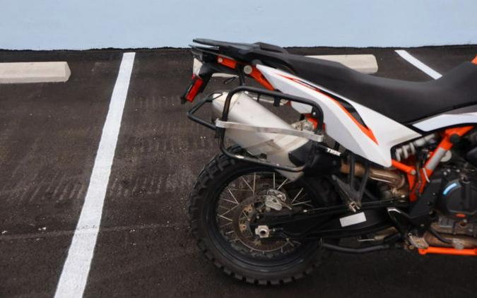 2022 KTM 890 Adventure R