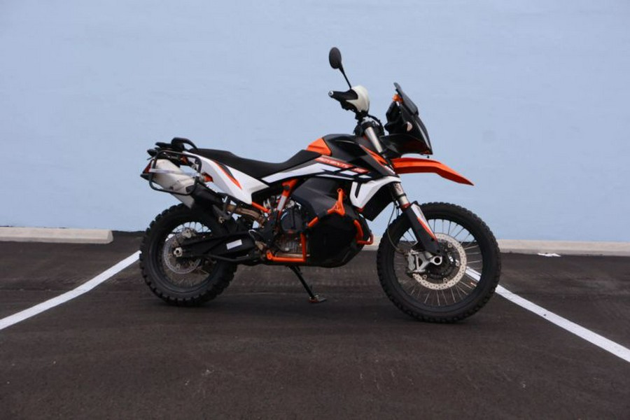 2022 KTM 890 Adventure R