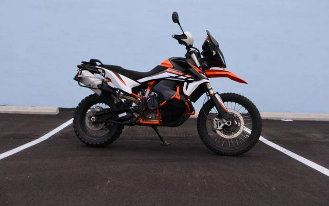 2022 KTM 890 Adventure R
