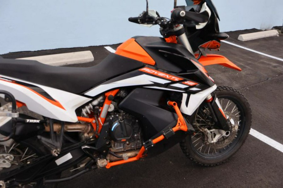 2022 KTM 890 Adventure R