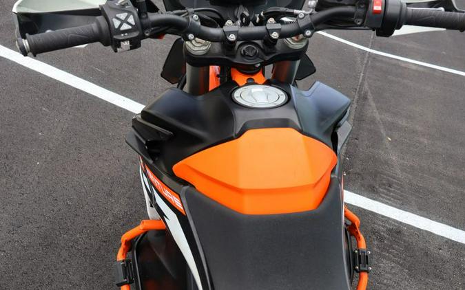 2022 KTM 890 Adventure R