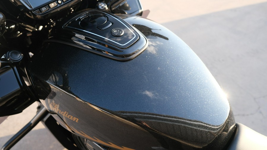 2026 INDIAN MOTORCYCLE CHALLENGER DARK HORSE WITH 112 AND AUDIO PACKAGE
