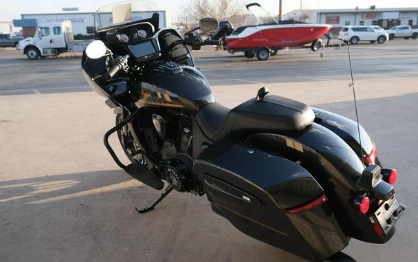 2026 INDIAN MOTORCYCLE CHALLENGER DARK HORSE WITH 112 AND AUDIO PACKAGE