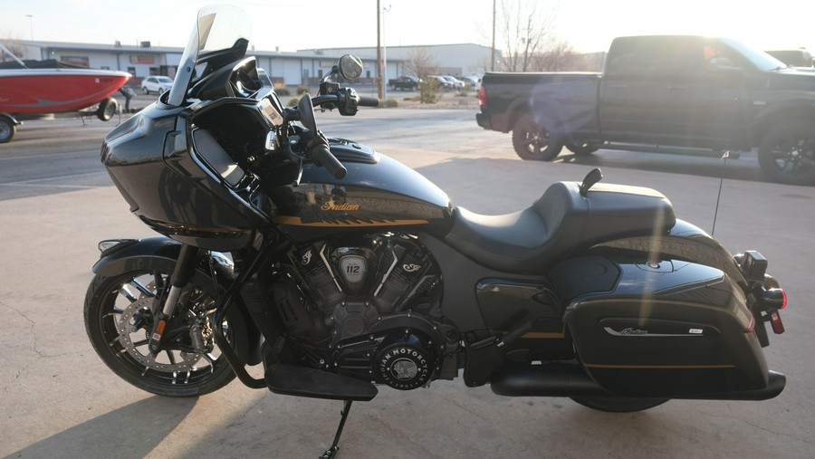 2026 INDIAN MOTORCYCLE CHALLENGER DARK HORSE WITH 112 AND AUDIO PACKAGE