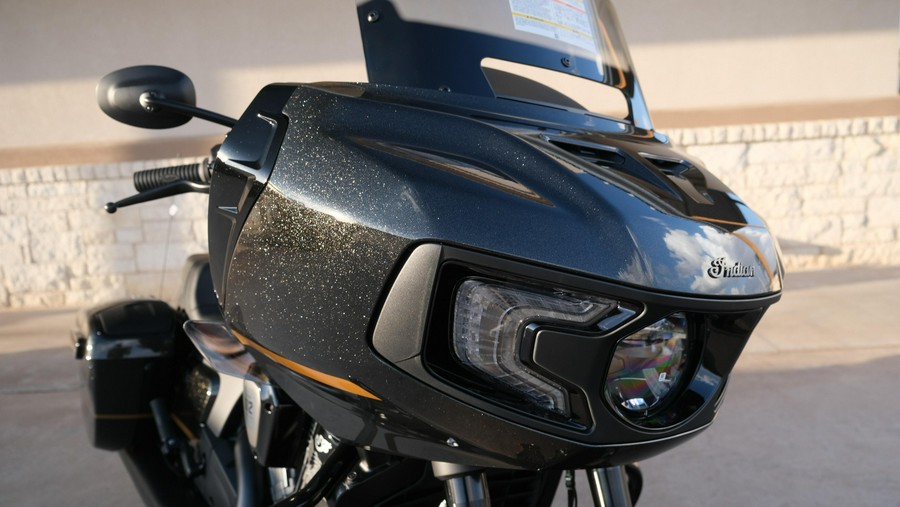2026 INDIAN MOTORCYCLE CHALLENGER DARK HORSE WITH 112 AND AUDIO PACKAGE