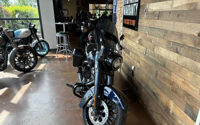 2019 Harley-Davidson® FLHRXS - Road King® Special