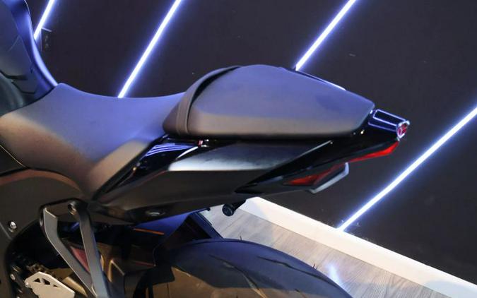 2025 KAWASAKI NINJA ZX-10R ABS