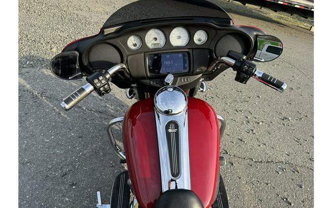 2021 STREET GLIDE - Harley-Davidson®