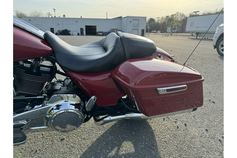 2021 STREET GLIDE - Harley-Davidson®