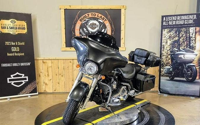 2006 Harley-Davidson® FLHX - Street Glide®