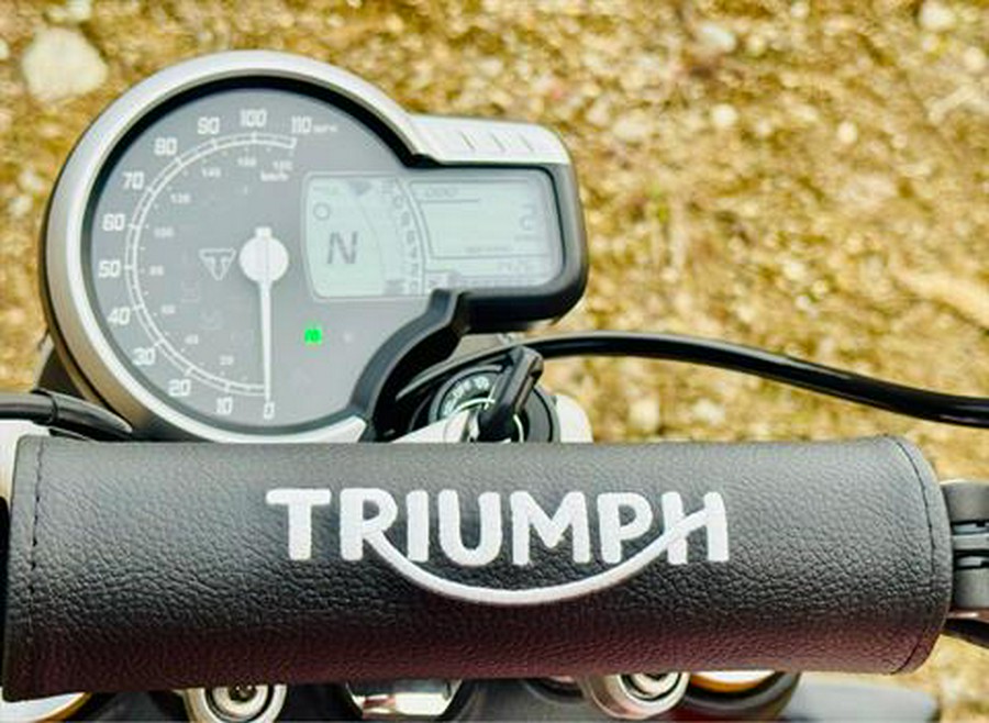 2026 Triumph Scrambler 400 X