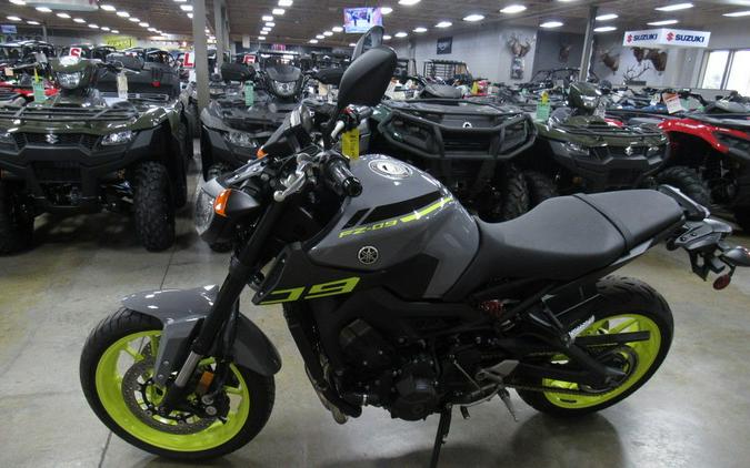 2016 Yamaha FZ-09