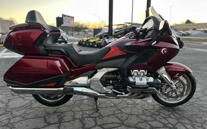 2018 Honda® Gold Wing Tour Candy Ardent Red