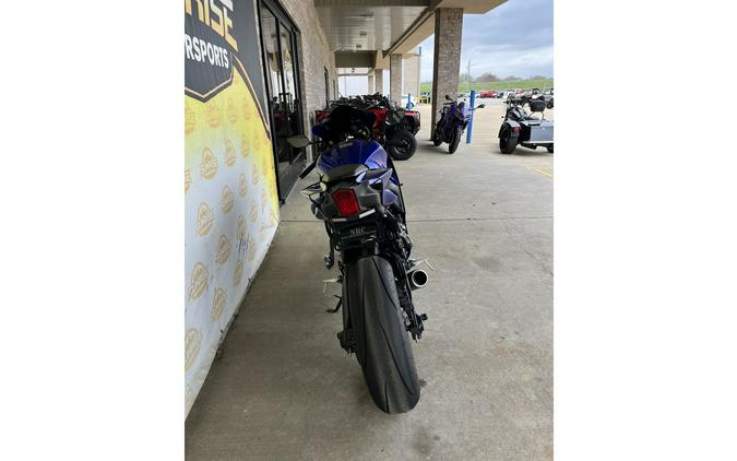 2023 YZF-R7 - Yamaha