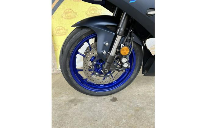 2023 YZF-R7 - Yamaha