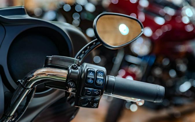 2022 Harley-Davidson Tri Glide Ultra FLHTCUTG