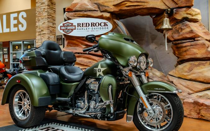 2022 Harley-Davidson Tri Glide Ultra FLHTCUTG