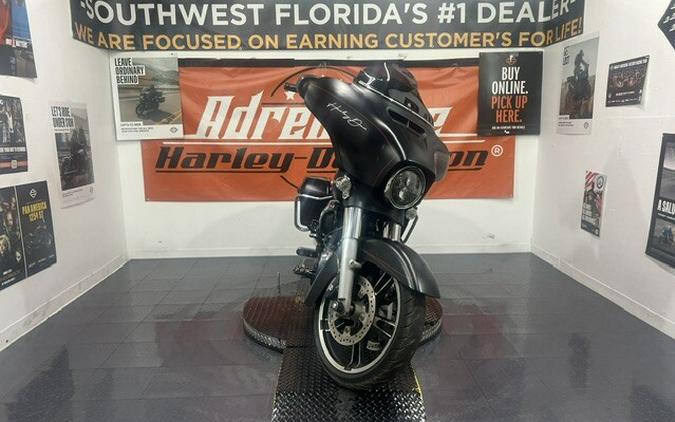 FLHXS 2016 Street Glide® Special