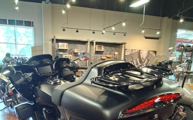 2026 Indian Motorcycle® Pursuit 112 Dark Horse® with PowerBand Audio Package