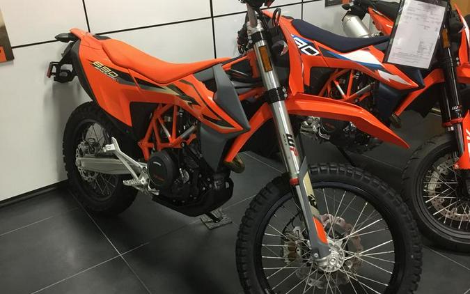 2024 KTM 690 Enduro R