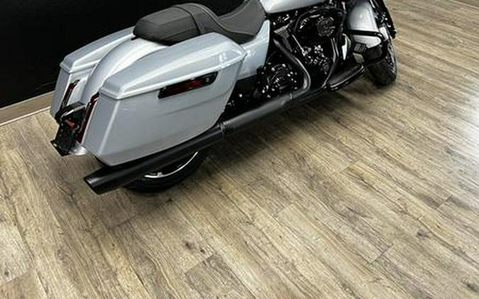 2024 Harley-Davidson® FLTRX - Road Glide®