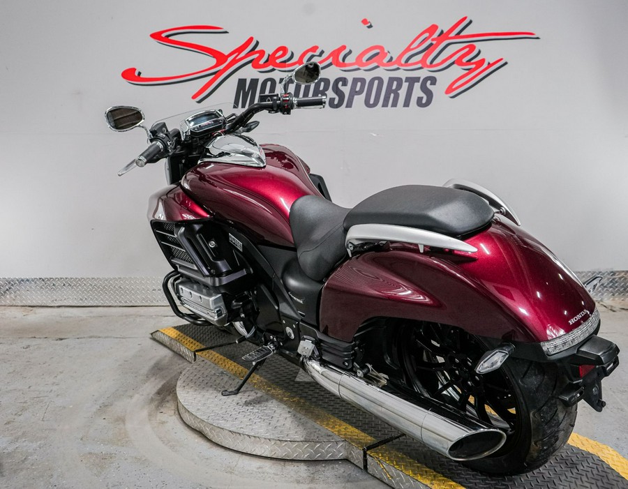 2014 Honda Gold Wing® Valkyrie®