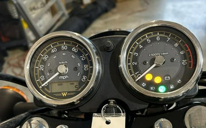 2025 Kawasaki W230 ABS