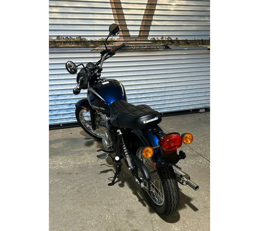 2025 Kawasaki W230 ABS