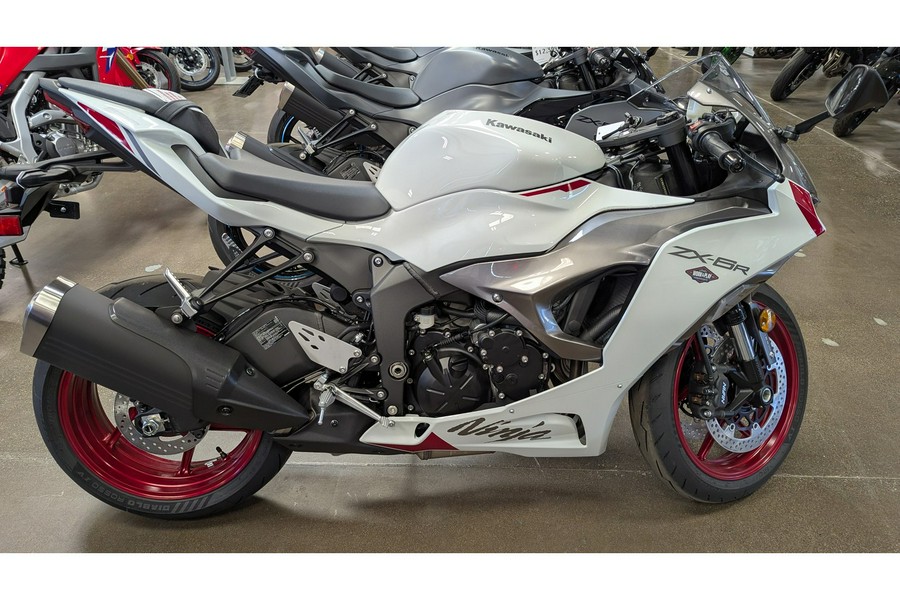 2025 Kawasaki NINJA ZX-6R ABS
