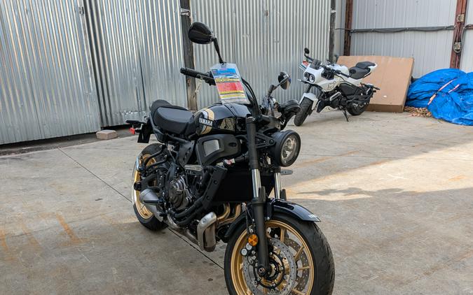 2025 Yamaha XSR700