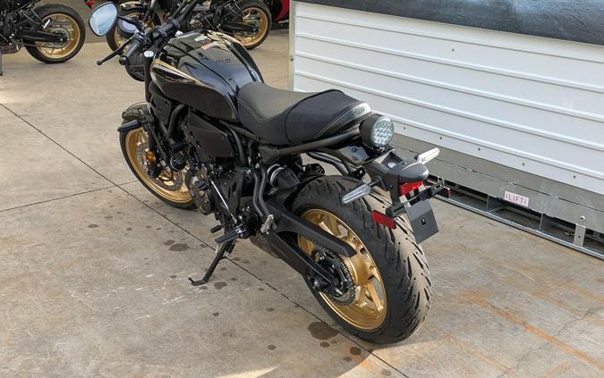 2025 Yamaha XSR700