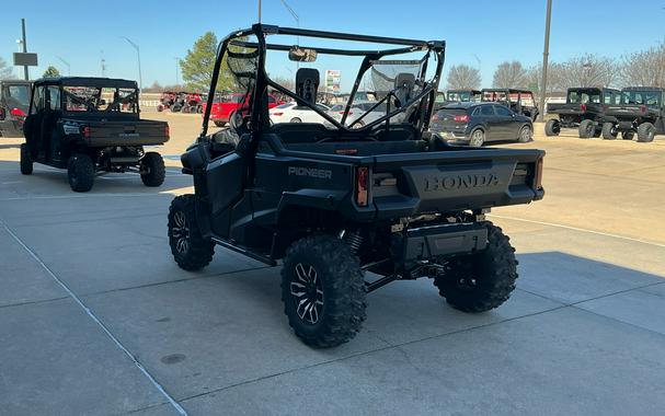 2025 Honda Pioneer 1000 Trail