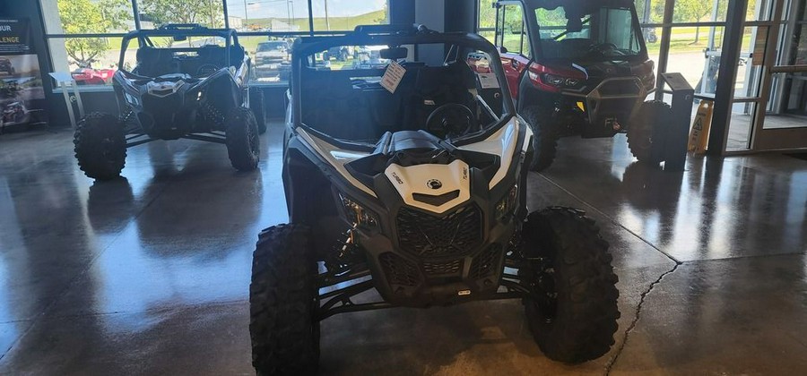 2024 Can-Am® Maverick X3 DS Turbo Catalyst Gray