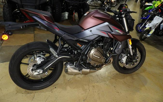 2023 QJMOTOR SRK700 (QJ700-8A)