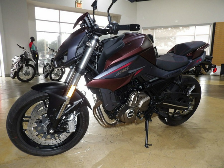 2023 QJMOTOR SRK700 (QJ700-8A)