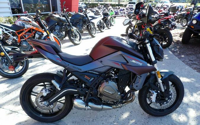 2023 QJMOTOR SRK700 (QJ700-8A)