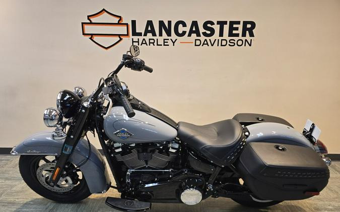 2026 Harley-Davidson® Heritage Classic Dark Billiard Gray Black Cast Wheels FLHC