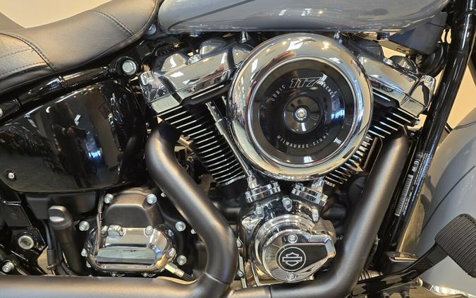 2026 Harley-Davidson® Heritage Classic Dark Billiard Gray Black Cast Wheels FLHC